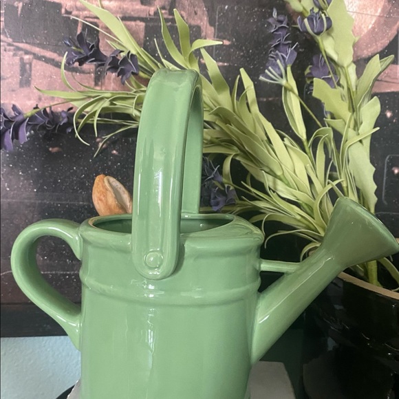 Just in time for Easter! Vintage2007 Beatrix Potter Telafloral vase 16Years Old! - Picture 2 of 6